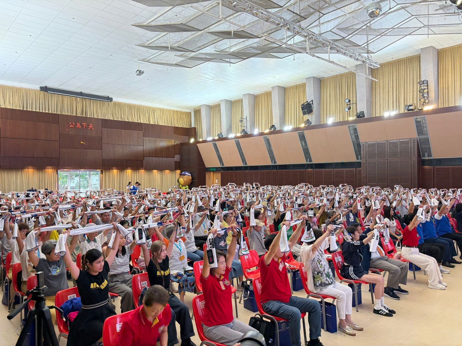 6b7967c6-6f88-4a6d-aef9-9edf2b98b5a9